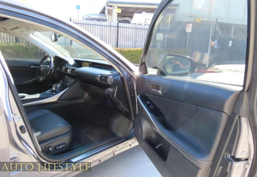 2015 Lexus IS 3rd Gen - Image 21 of 21