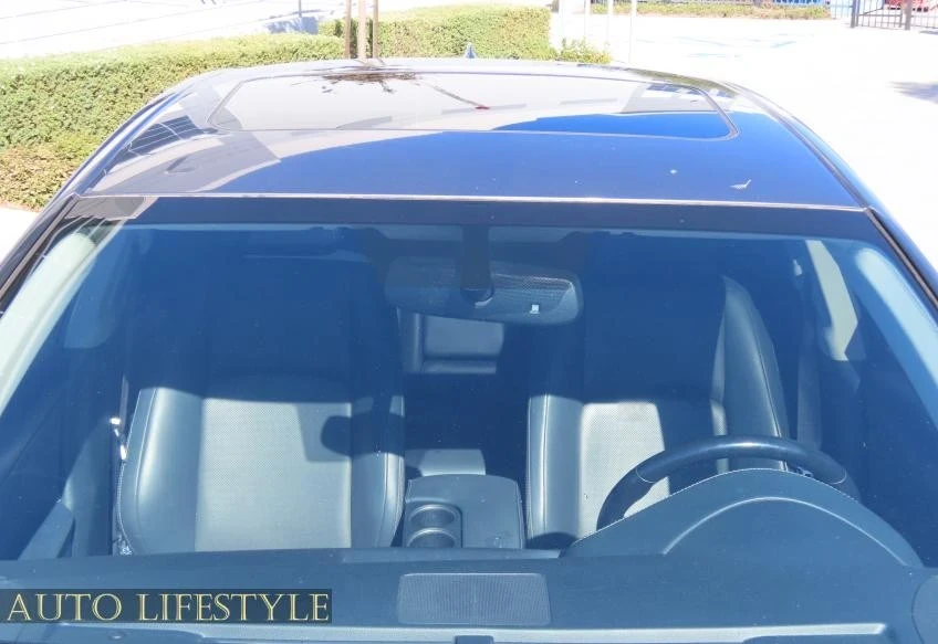 2015 Lexus IS 3rd Gen - Image 13 of 21