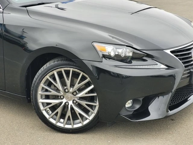 2015 Lexus IS 3rd Gen - Image 3 of 12