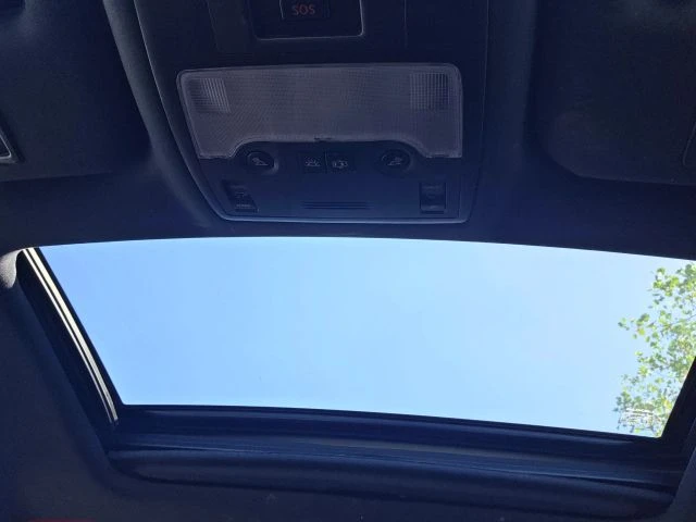 2015 Lexus IS 3rd Gen - Image 15 of 18