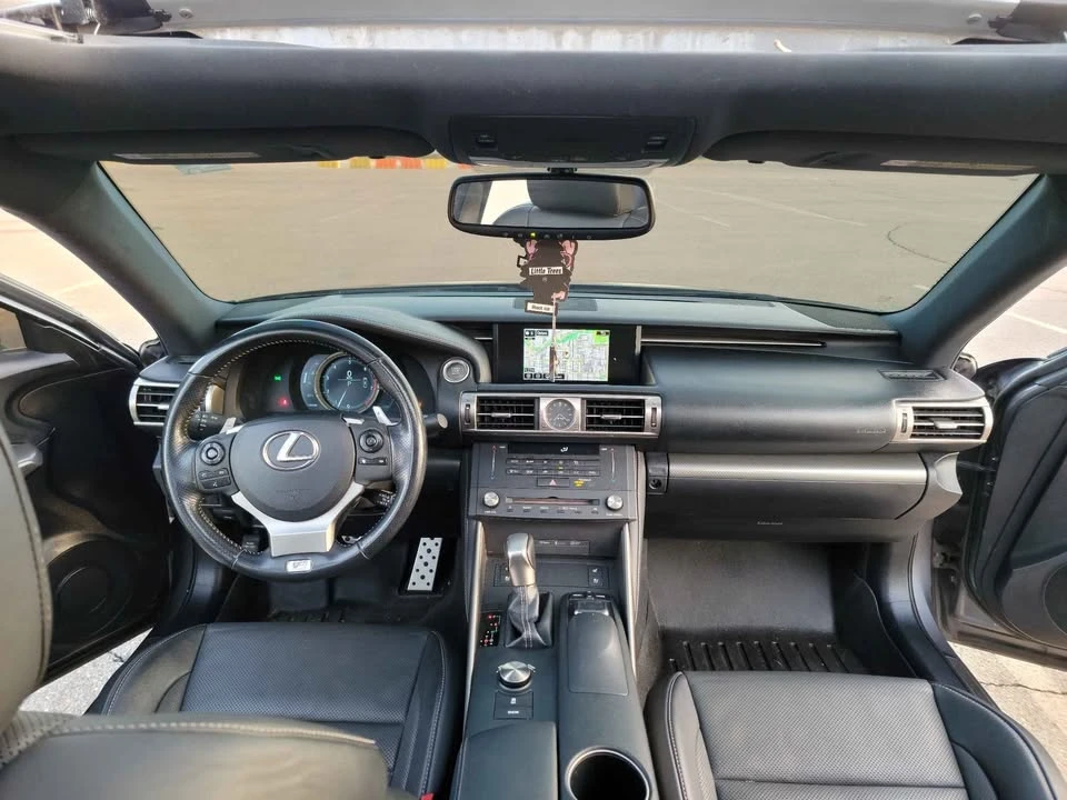 2015 Lexus IS 3rd Gen - Image 18 of 19