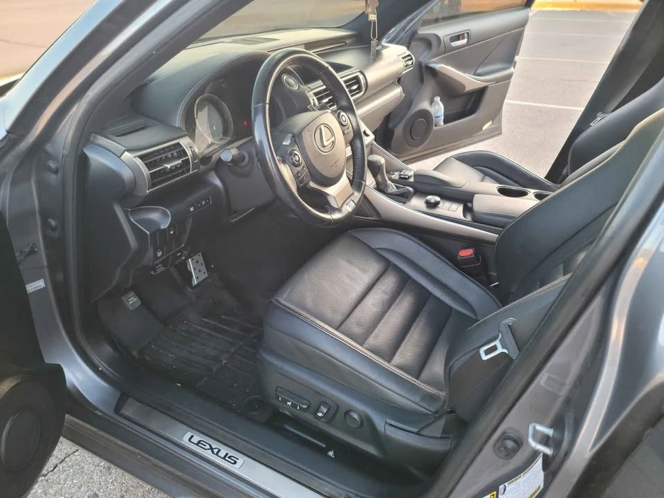 2015 Lexus IS 3rd Gen - Image 10 of 19