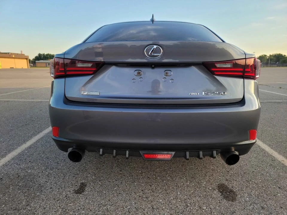 2015 Lexus IS 3rd Gen - Image 6 of 19