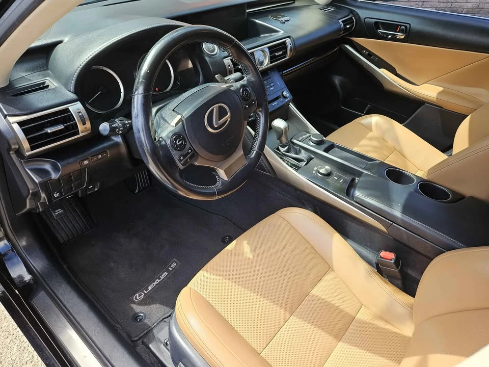 2015 Lexus IS 3rd Gen - Image 5 of 7