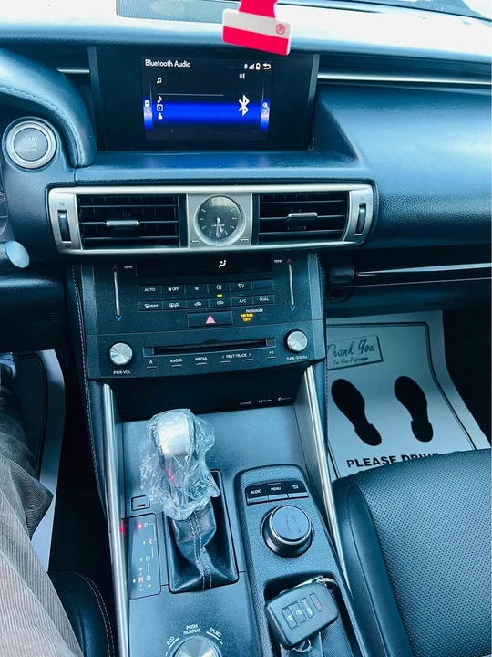 2015 Lexus IS 3rd Gen - Image 12 of 20