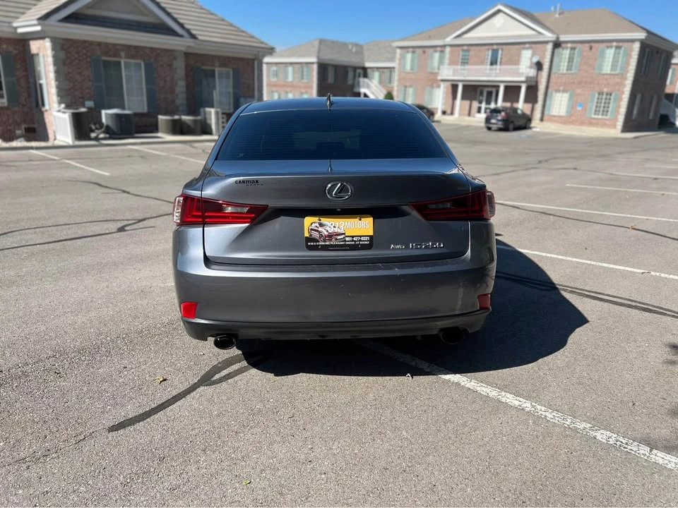 2015 Lexus IS 3rd Gen - Image 6 of 12