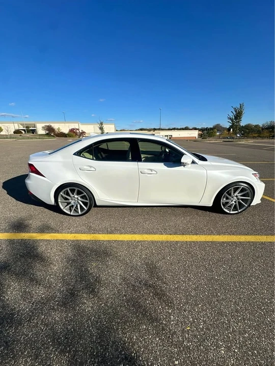 2015 Lexus IS 3rd Gen - Image 8 of 14