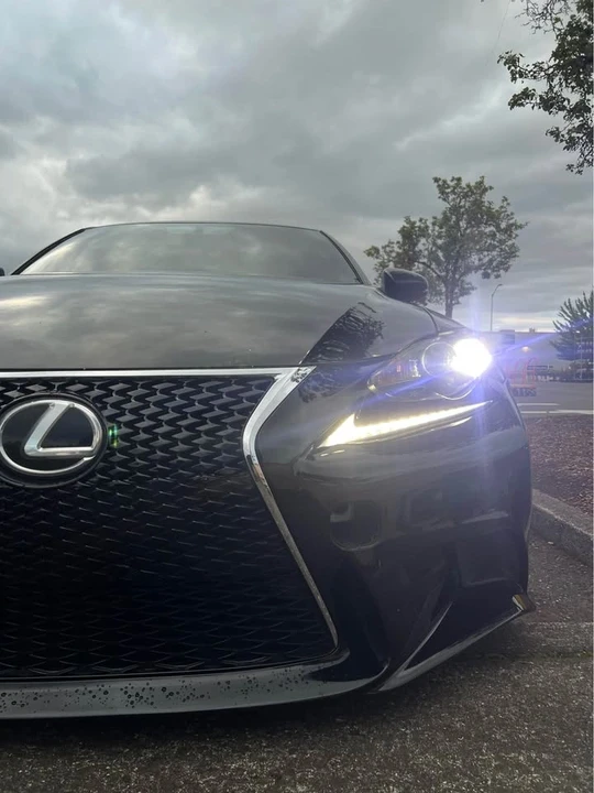2015 Lexus IS 3rd Gen - Image 3 of 3