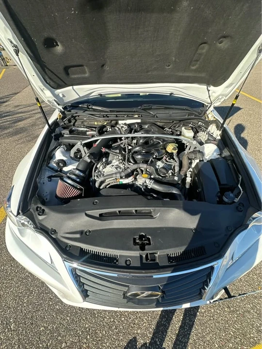 2015 Lexus IS 3rd Gen - Image 9 of 14