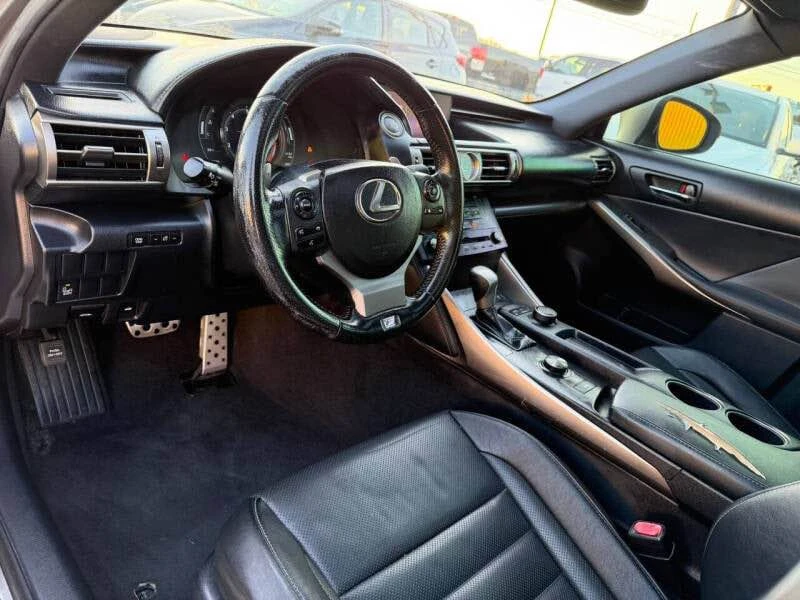 2015 Lexus IS 3rd Gen - Image 7 of 12