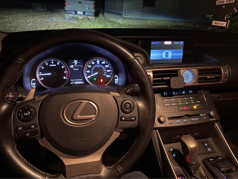 2015 Lexus IS 3rd Gen - Image 12 of 18