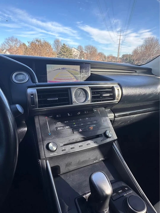 2015 Lexus IS 3rd Gen - Image 16 of 19
