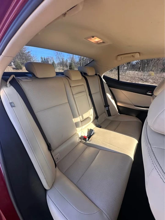 2015 Lexus IS 3rd Gen - Image 15 of 19