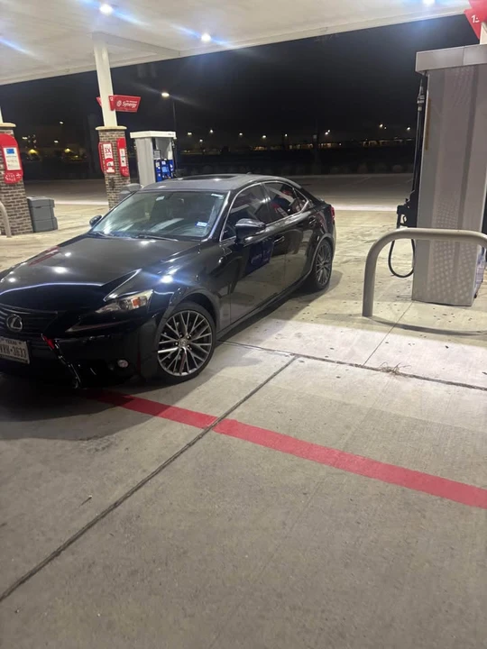 2015 Lexus IS 3rd Gen - Image 4 of 6