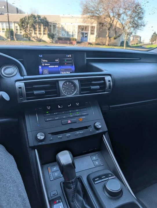 2015 Lexus IS 3rd Gen - Image 12 of 17