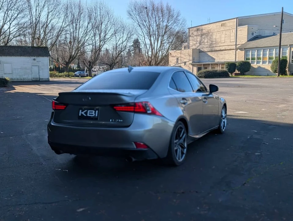 2015 Lexus IS 3rd Gen - Image 5 of 17