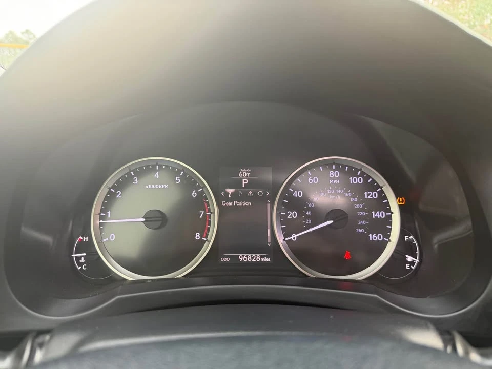 2015 Lexus IS 3rd Gen - Image 4 of 14