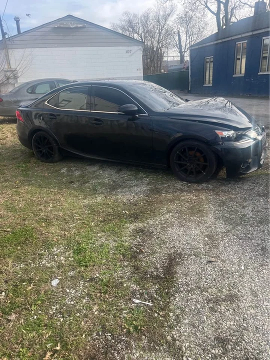 2015 Lexus IS 3rd Gen - Image 8 of 9