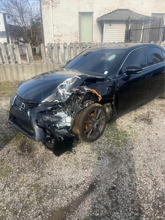 2015 Lexus IS 3rd Gen - Image 4 of 9