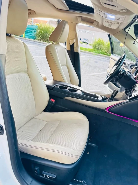 2015 Lexus IS 3rd Gen - Image 11 of 17