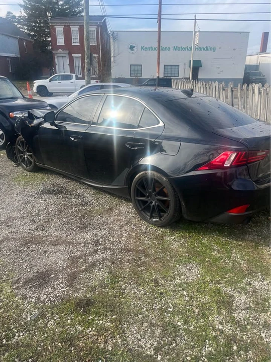 2015 Lexus IS 3rd Gen - Image 6 of 9