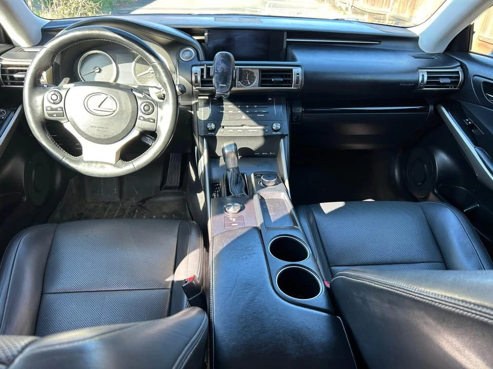 2015 Lexus IS 3rd Gen - Image 6 of 15