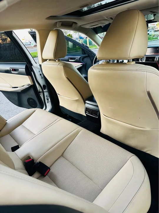 2015 Lexus IS 3rd Gen - Image 15 of 17