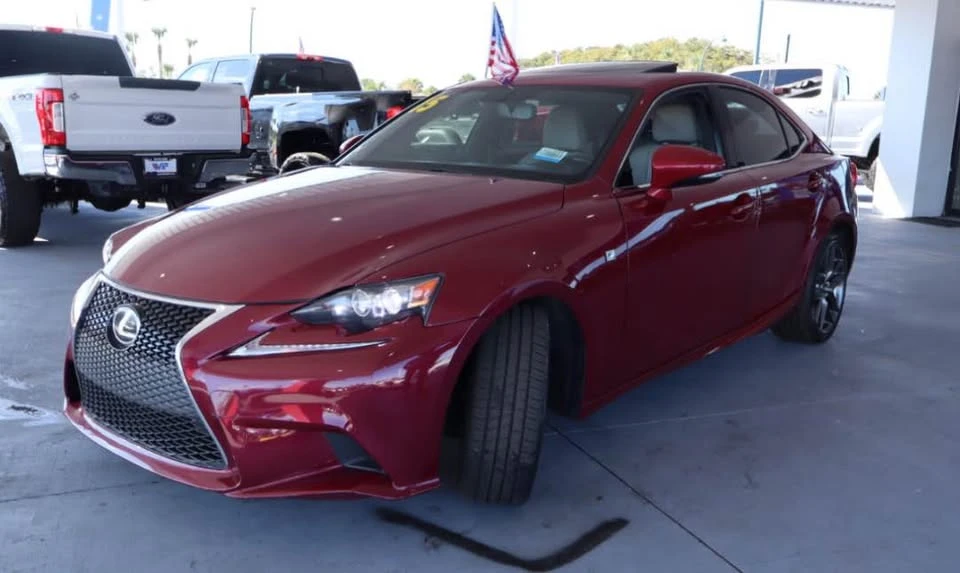 2015 Lexus IS 3rd Gen - Image 5 of 19