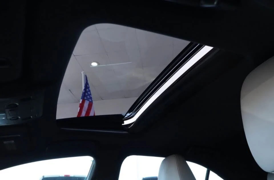 2015 Lexus IS 3rd Gen - Image 11 of 19