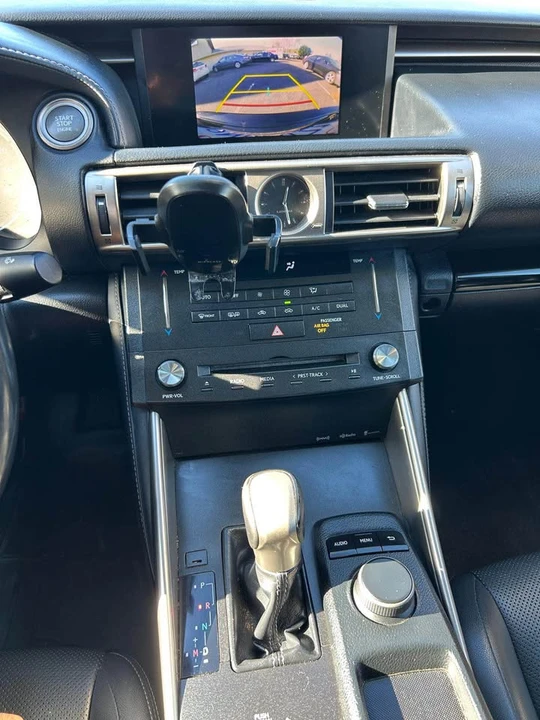 2015 Lexus IS 3rd Gen - Image 8 of 15