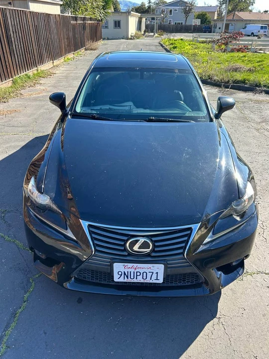 2015 Lexus IS 3rd Gen - Image 4 of 15