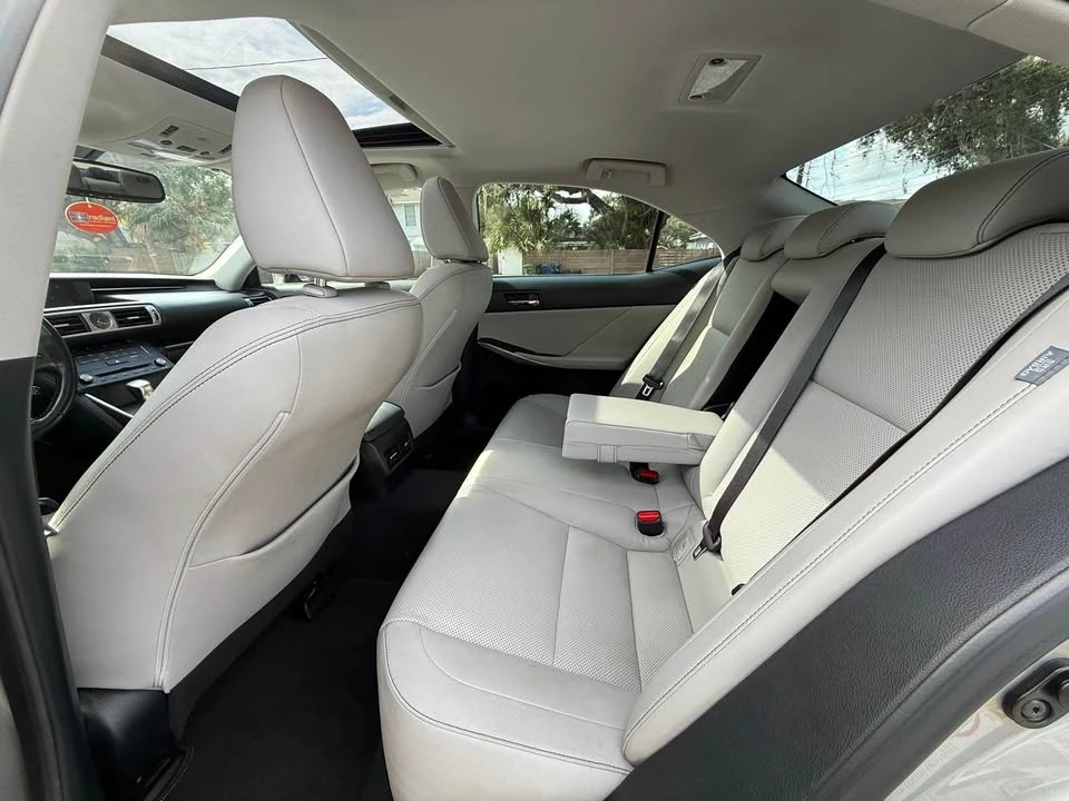 2015 Lexus IS 3rd Gen - Image 10 of 11