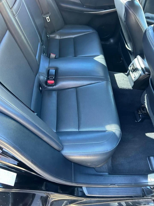 2015 Lexus IS 3rd Gen - Image 9 of 15