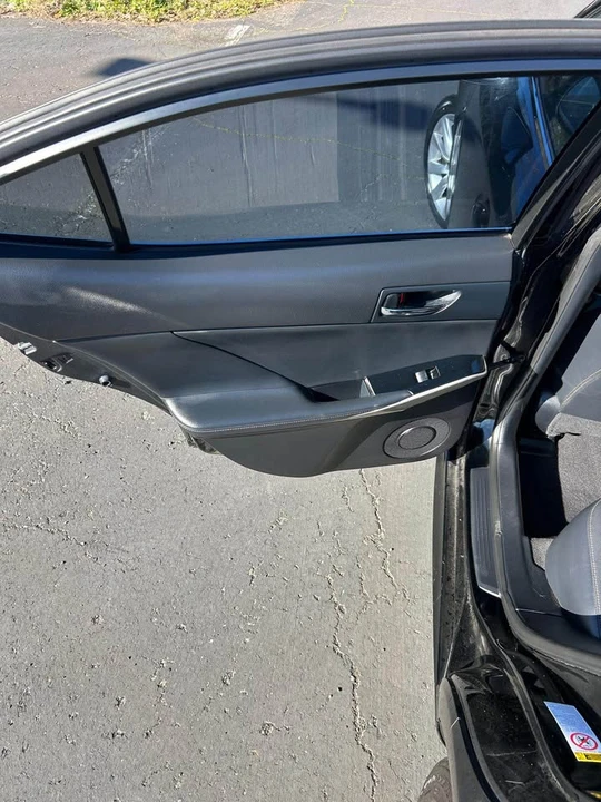 2015 Lexus IS 3rd Gen - Image 11 of 15