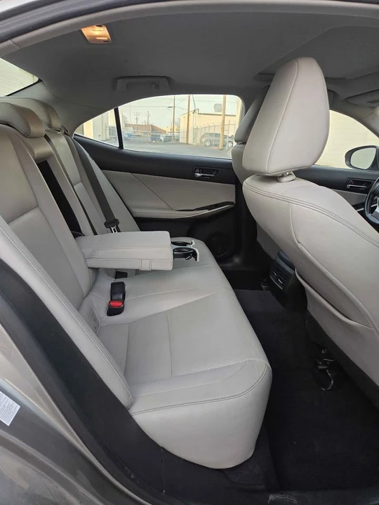 2015 Lexus IS 3rd Gen - Image 11 of 19