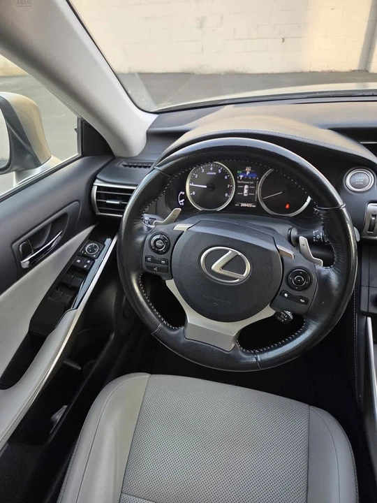 2015 Lexus IS 3rd Gen - Image 14 of 19