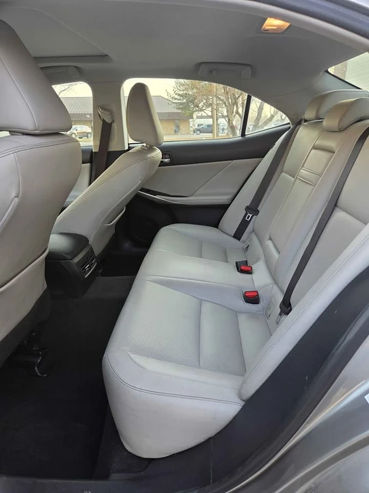 2015 Lexus IS 3rd Gen - Image 10 of 19