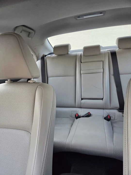 2015 Lexus IS 3rd Gen - Image 12 of 19