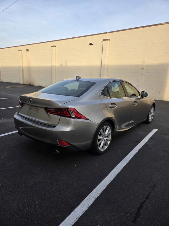 2015 Lexus IS 3rd Gen - Image 4 of 19