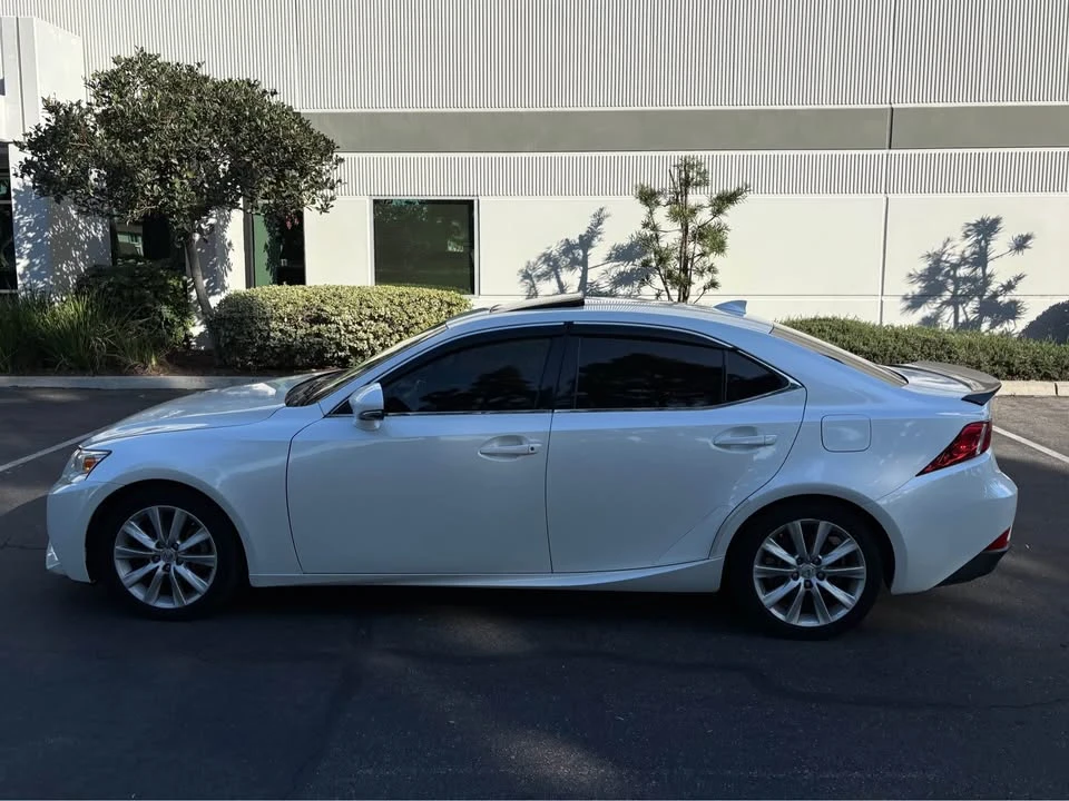 2015 Lexus IS 3rd Gen - Image 5 of 14