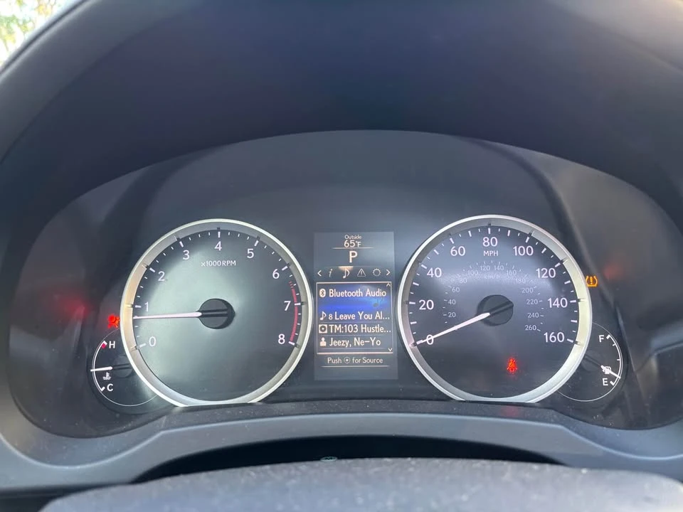 2015 Lexus IS 3rd Gen - Image 7 of 14