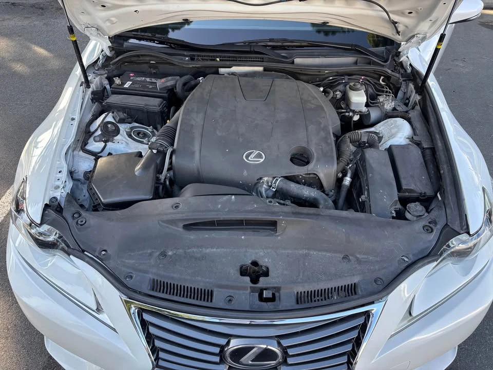 2015 Lexus IS 3rd Gen - Image 11 of 14