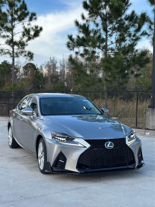 2015 Lexus IS 3rd Gen - Image 4 of 11