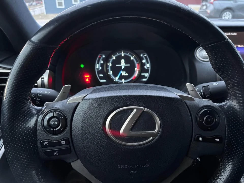 2015 Lexus IS 3rd Gen - Image 6 of 11