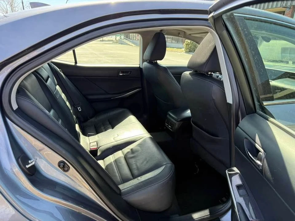 2015 Lexus IS 3rd Gen - Image 11 of 17