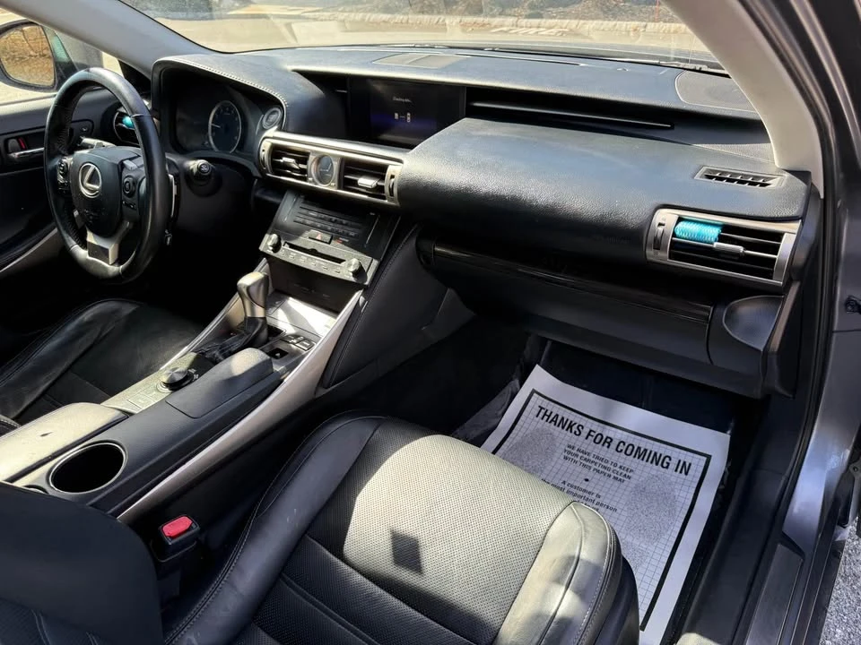 2015 Lexus IS 3rd Gen - Image 16 of 17