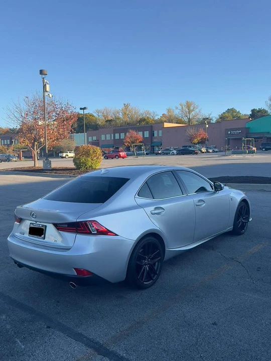 2015 Lexus IS 3rd Gen - Image 5 of 15