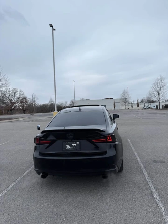 2015 Lexus IS 3rd Gen - Image 5 of 10