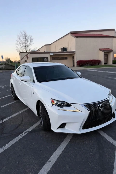 2015 Lexus IS 3rd Gen - Image 3 of 20