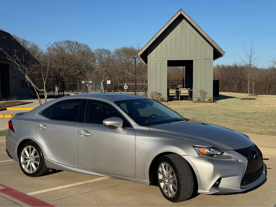 2015 Lexus IS 3rd Gen - Image 2 of 15